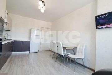 Фото №3: 2-комнатная квартира 62 м² - Горячий Ключ, мкр. жилой комплекс Аристократ, ул. Бабушкина, 36