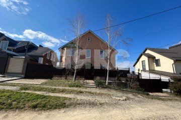 Фото №1: Дом 278 м² - Горячий Ключ, мкр. Городская Больница, ул. Ковалёвой, 36