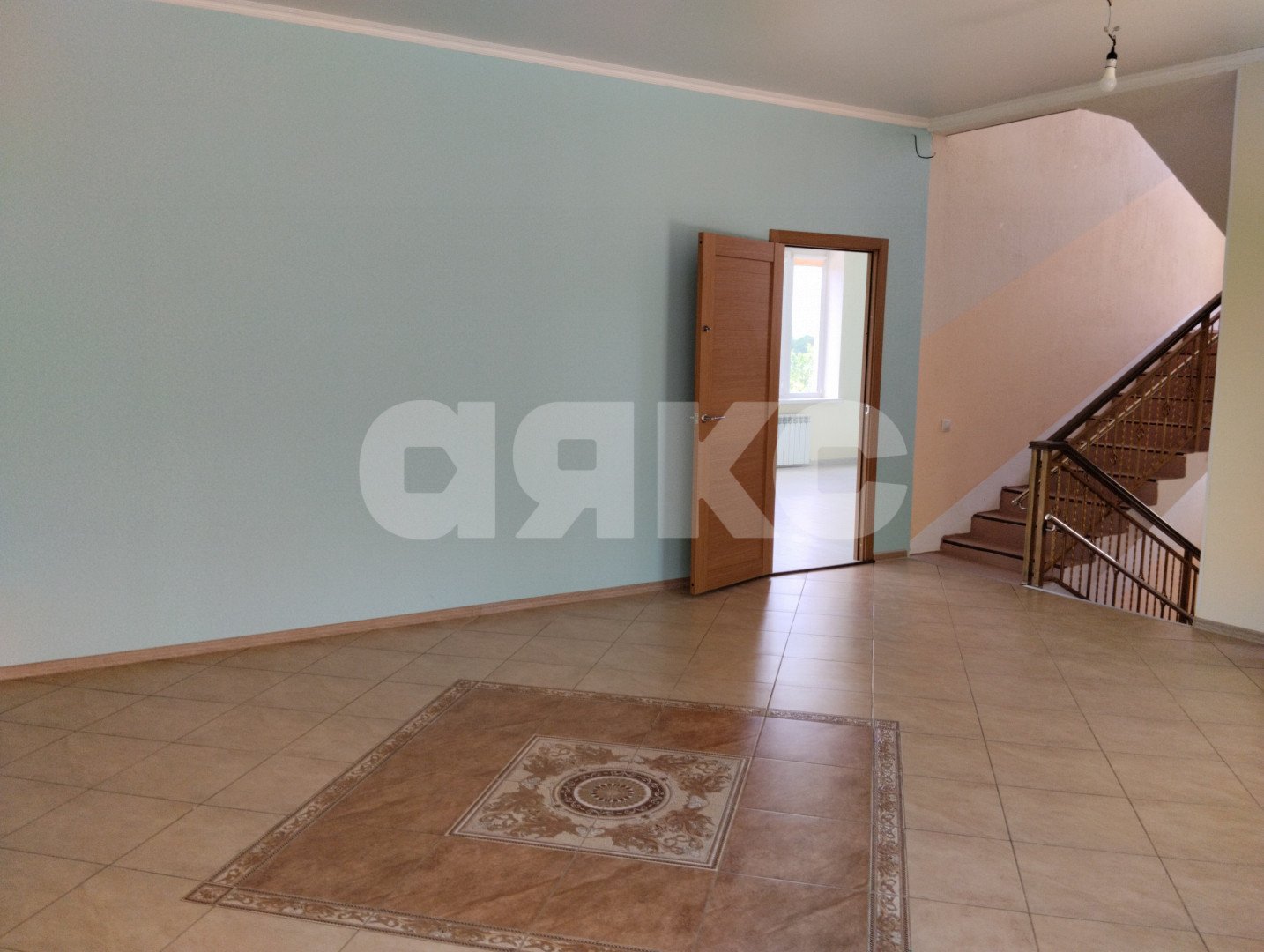 Фото №6: Дом 278 м² + 7 сот. - Горячий Ключ, Городская Больница, ул. Ковалёвой, 36