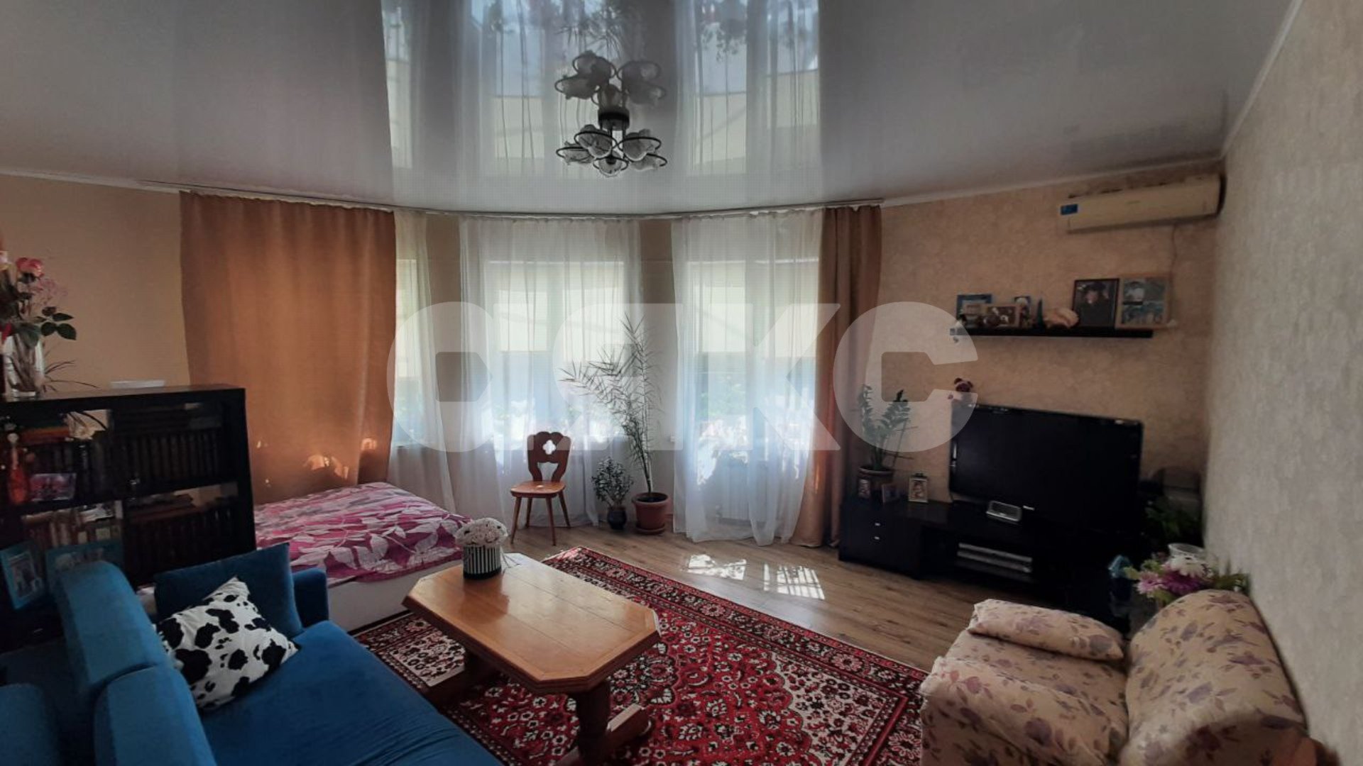 Фото №2: 2-комнатная квартира 69 м² - Горячий Ключ, Администрация, ул. Кириченко, 3Б
