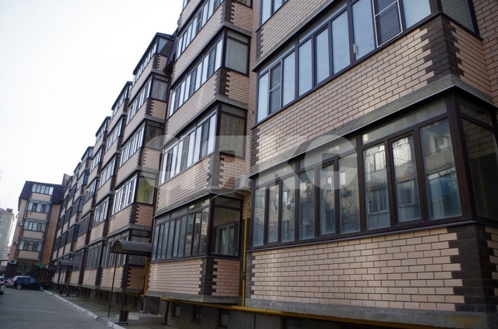 Фото №11: 2-комнатная квартира 61 м² - Горячий Ключ, Администрация, ул. Кириченко, 11А