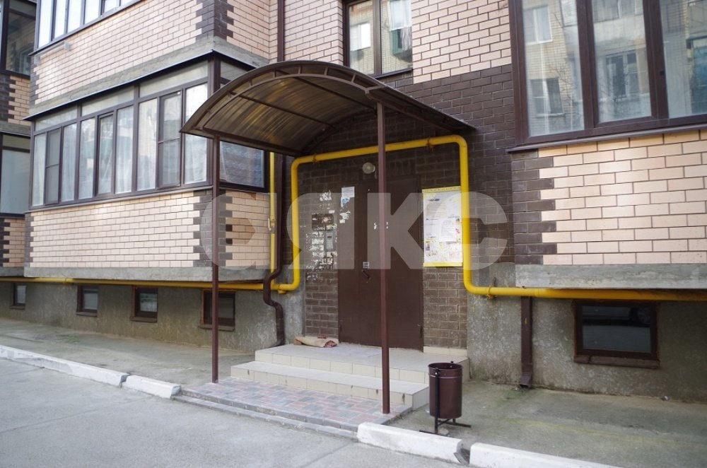 Фото №10: 2-комнатная квартира 61 м² - Горячий Ключ, Администрация, ул. Кириченко, 11А
