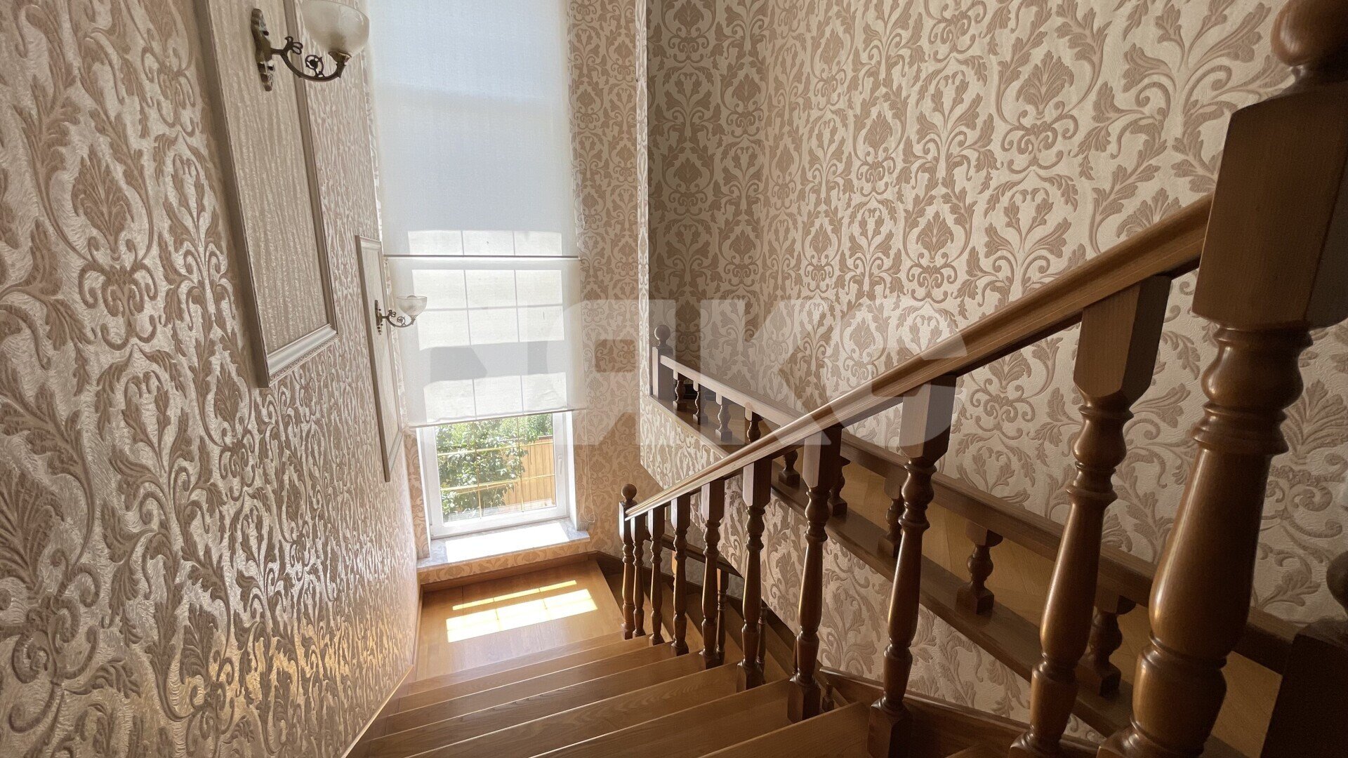 Фото №10: Дом <span class="whitespace-nowrap">217 м²</span> <span class="whitespace-nowrap">+ 7 сот.</span>, <span class="whitespace-nowrap">2 эт.</span> - Горячий Ключ, мкр. Городская Больница, ул. Транспортная