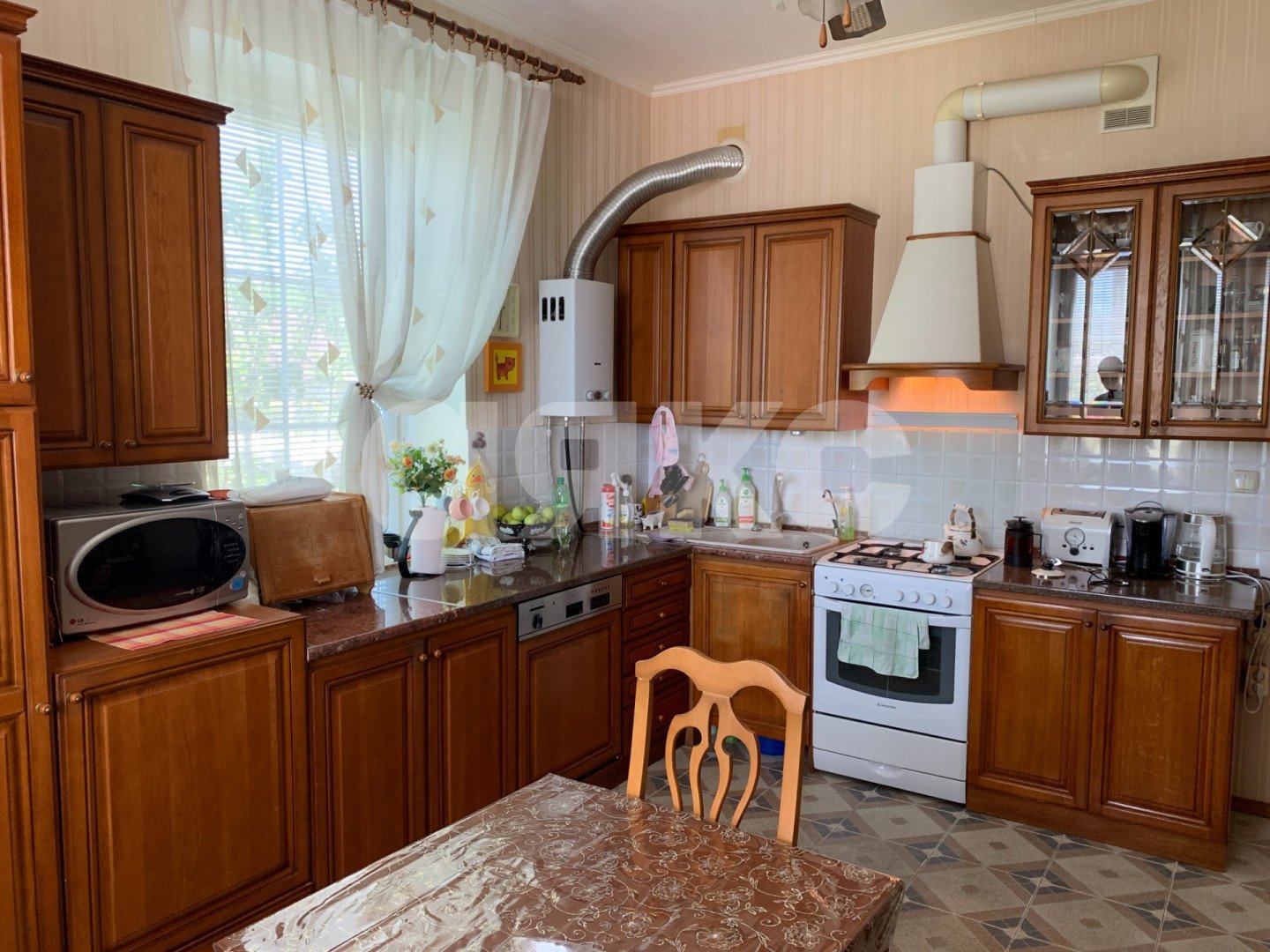 Фото №3: Дом 525 м² + 8 сот. - Горячий Ключ, Старый Рынок, ул. Солнечный Берег