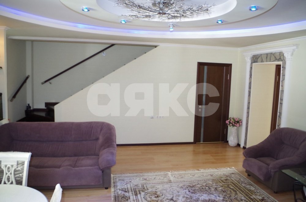 Фото №4: Дуплекс 258 м² + 8.5 сот. - Горячий Ключ, Развилка, ул. Строителей