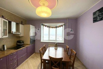 Фото №1: 4-комнатная квартира 105 м² - Воскресенск, мкр. Новлянский, ул. Зелинского, 2