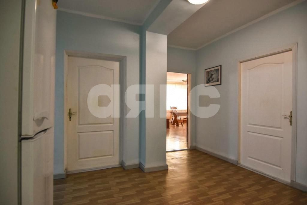 Фото №11: Дом 700 м² + 6 сот. - Геленджик, мкр. Голубая Бухта, ул. Кипарисовая, 9