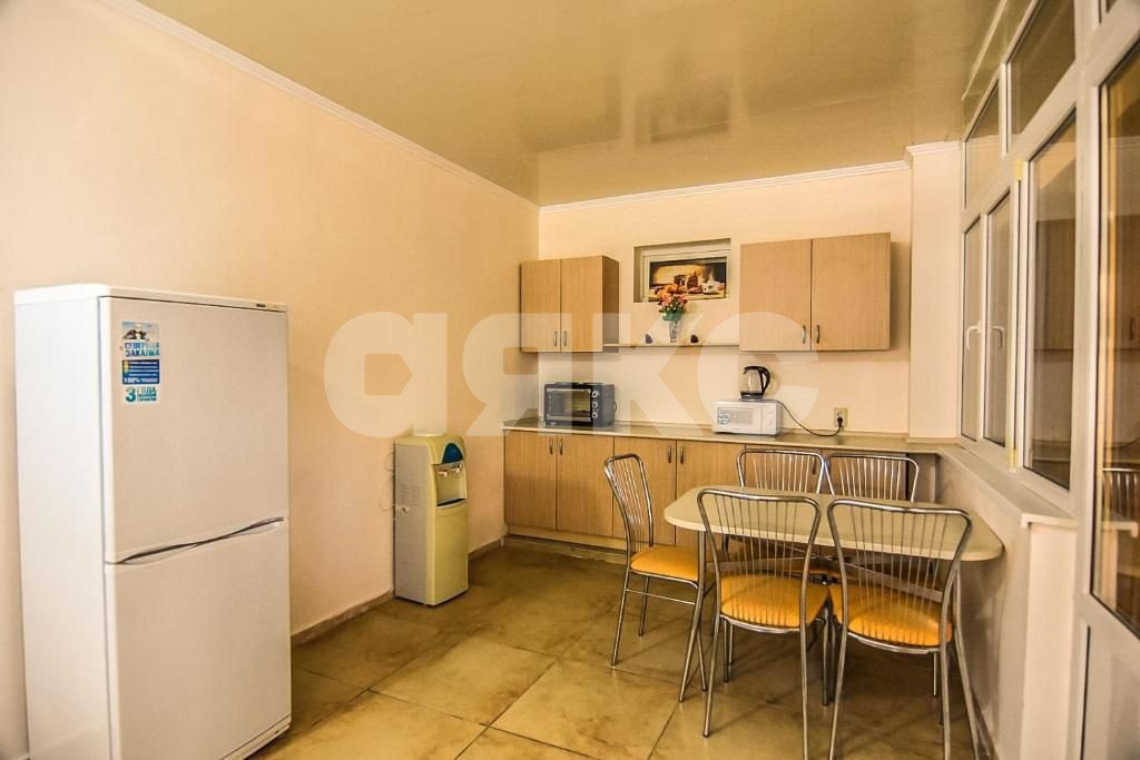 Фото №18: Дом 700 м² + 6 сот. - Геленджик, мкр. Голубая Бухта, ул. Кипарисовая, 9