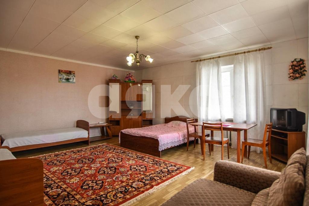 Фото №6: Дом 700 м² + 6 сот. - Геленджик, мкр. Голубая Бухта, ул. Кипарисовая, 9