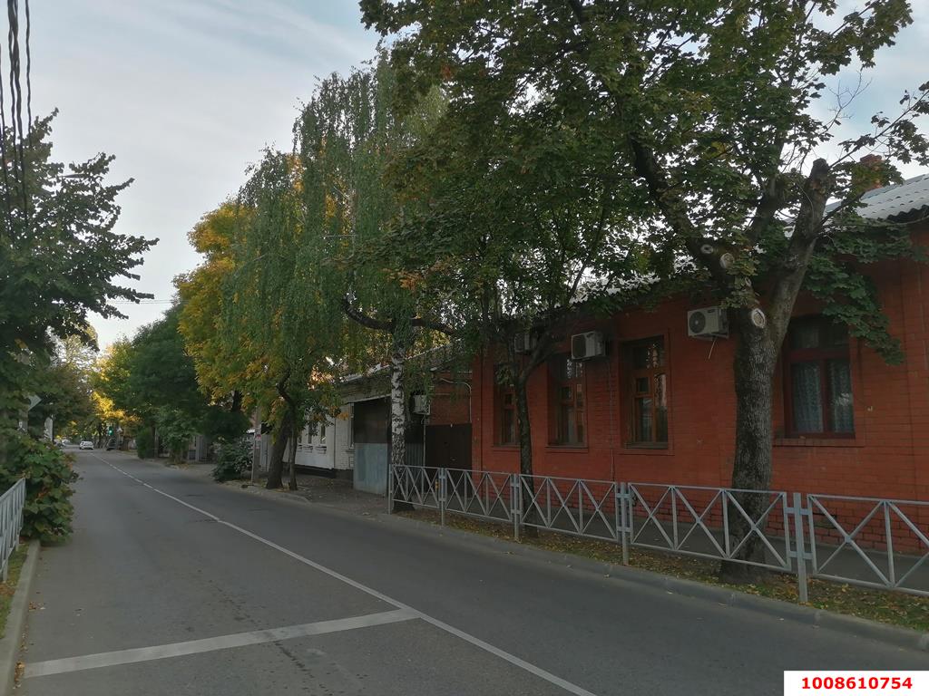 Фото №6: Торговое помещение 220 м² - Краснодар, Центральный, ул. Митрофана Седина, 65