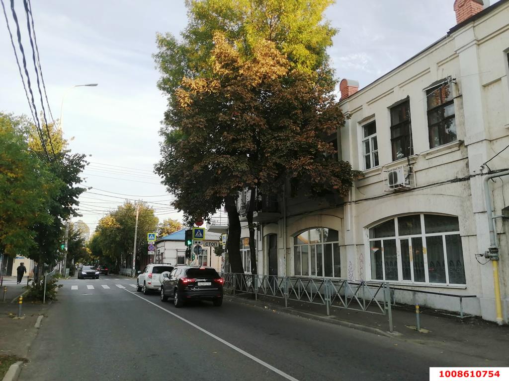 Фото №8: Торговое помещение 220 м² - Краснодар, Центральный, ул. Митрофана Седина, 65
