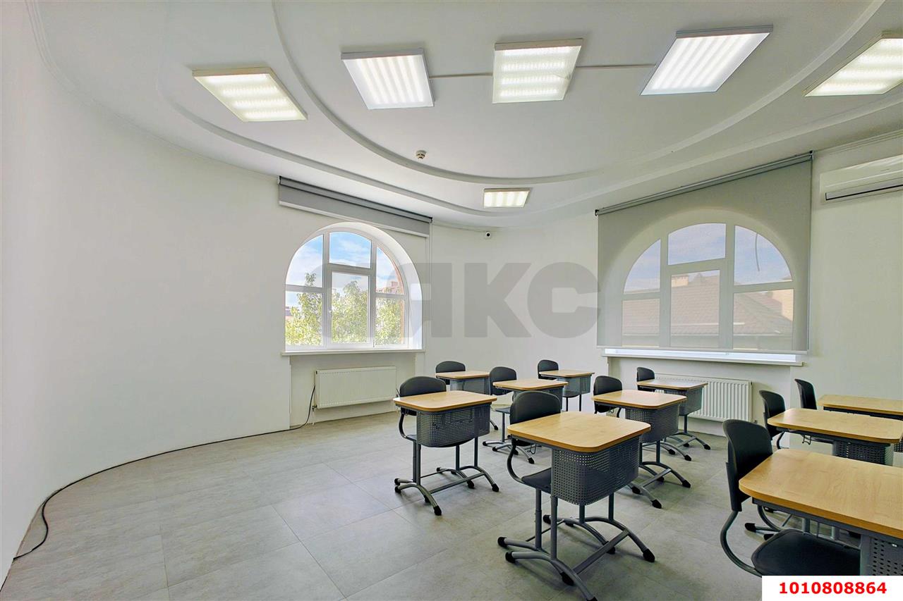 Фото №4: Отдельное здание 1500 м² - Краснодар, Музыкальный, ул. Агрохимическая, 18