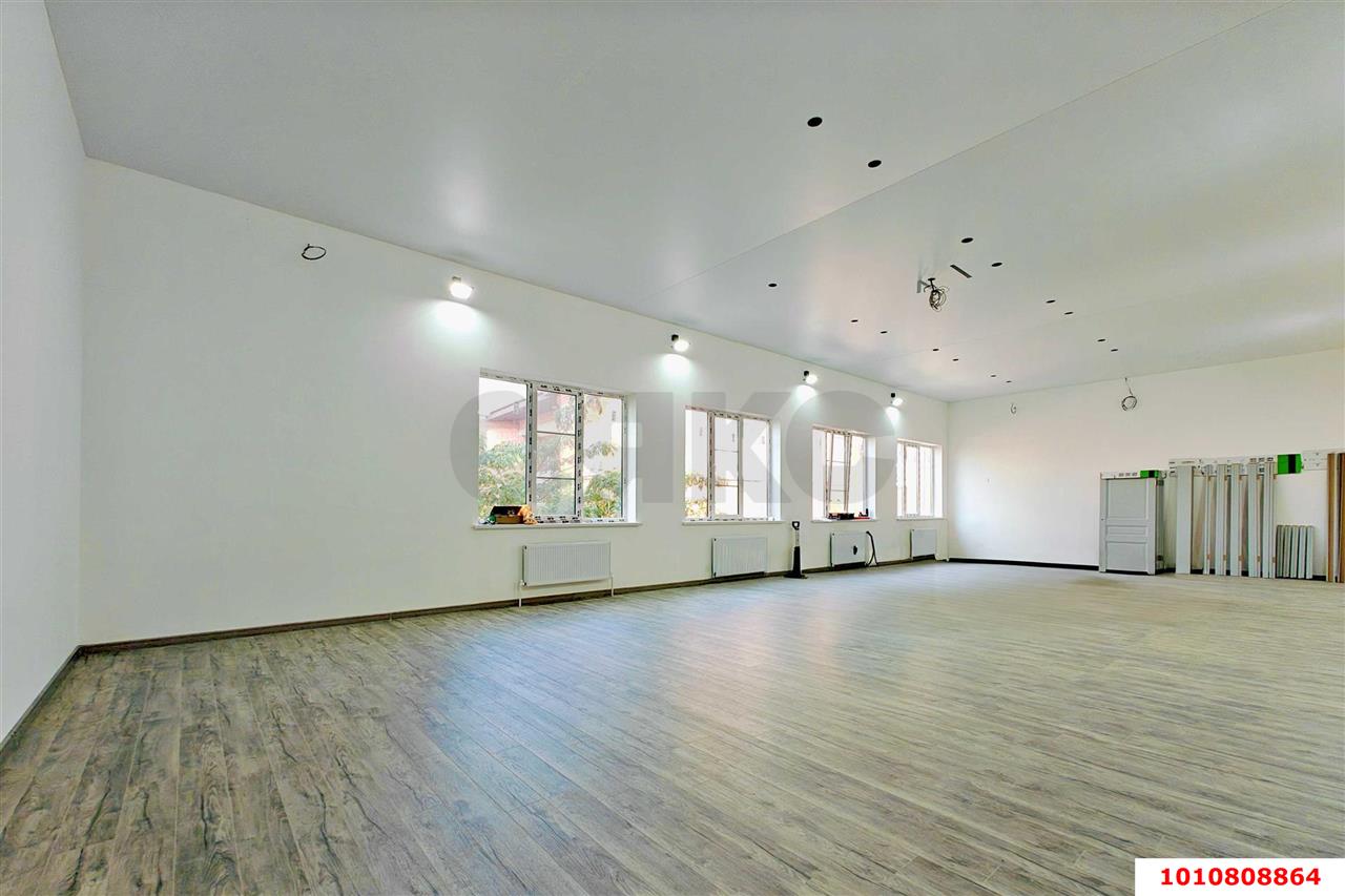 Фото №7: Коммерция 1500 м² - Краснодар, Прикубанский внутригородской округ, мкр. Музыкальный, ул. Агрохимическая, 18