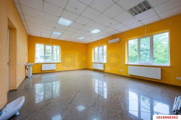 Фото №4: Отдельное здание 230 м² - Краснодар, мкр. Гидростроителей, ул. Дмитрия Благоева, 24