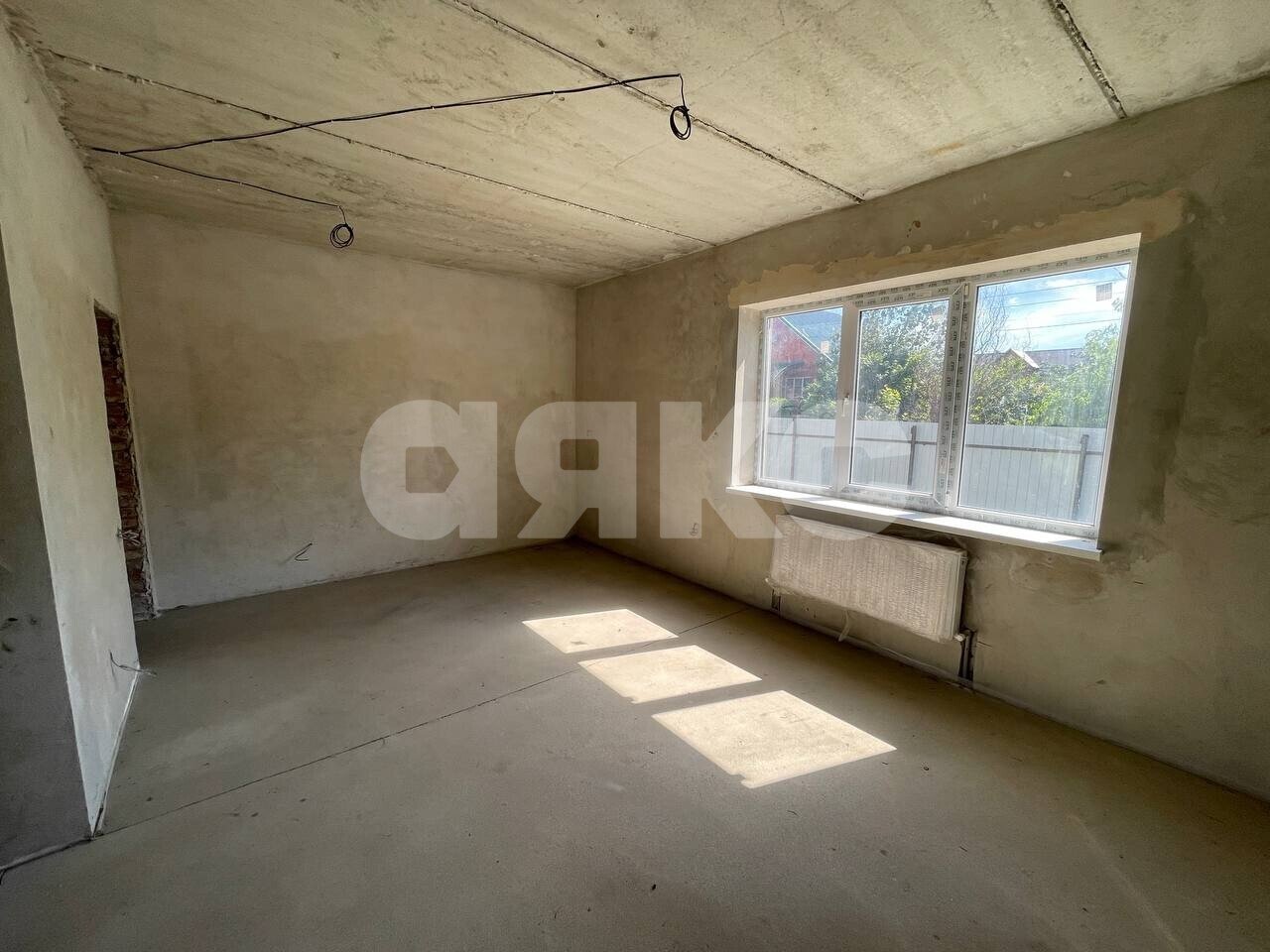 Фото №4: Дом <span class="whitespace-nowrap">124 м²</span> <span class="whitespace-nowrap">+ 4.5 сот.</span>, <span class="whitespace-nowrap">2 эт.</span> - Горячий Ключ, мкр. Развилка, ул. Восточная