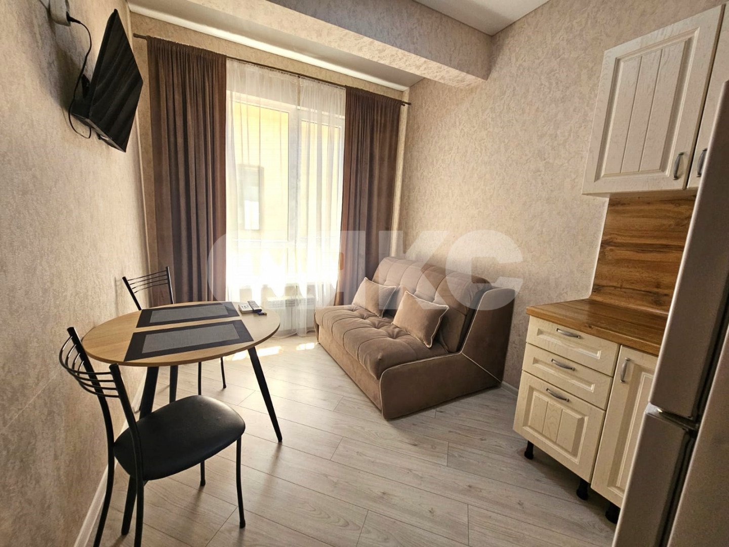 Фото №2: Апартаменты 34 м² - Сочи, Завокзальный, ул. Красная, 34Ж