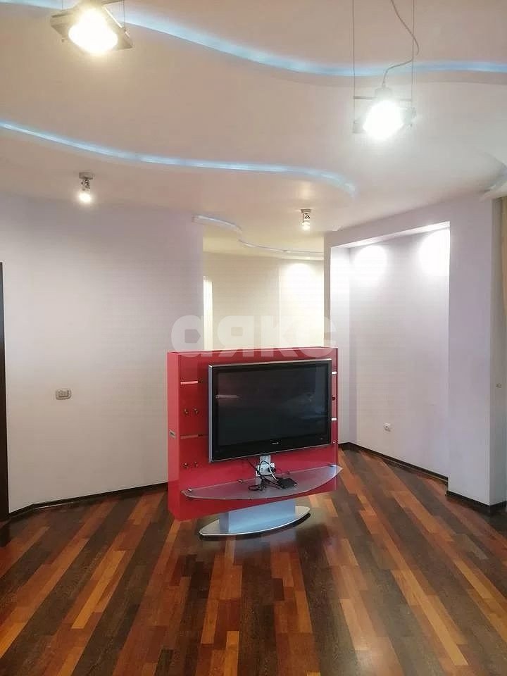 Фото №4: 4-комнатная квартира 105 м² - Ростов-на-Дону, Октябрьский, ул. Лермонтовская, 89А