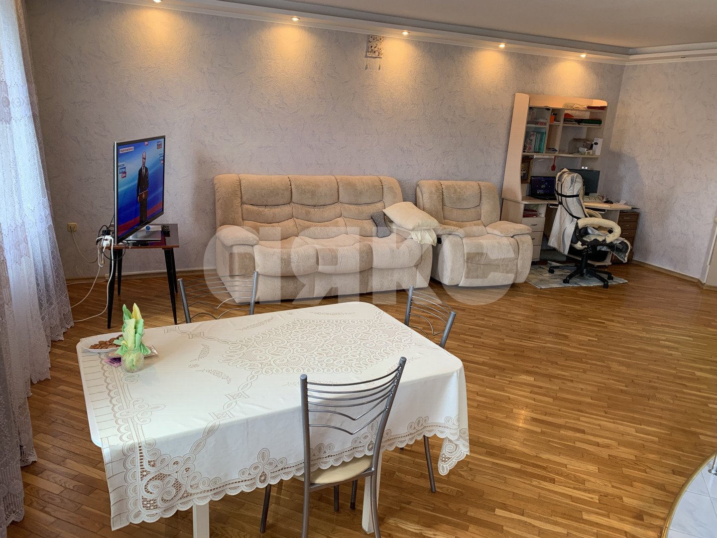 Фото №3: 3-комнатная квартира 94 м² - Горячий Ключ, Администрация, ул. Ленина, 232Г