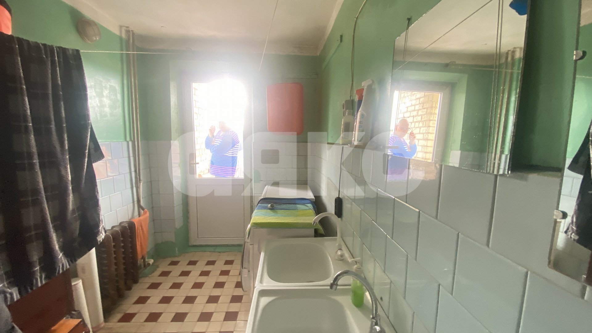 Фото №6: Комната <span class="whitespace-nowrap">13 м²</span>, <span class="whitespace-nowrap">4/5 эт.</span> - Геленджик, ул. Гоголя, 11