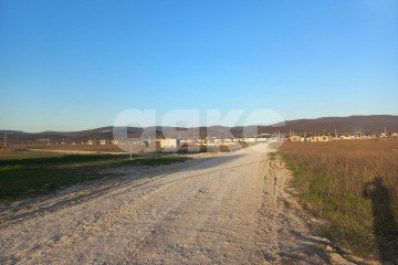 Фото №1: Земельный участок под ИЖС - Семигорский, ул. имени Казачки Марьяны