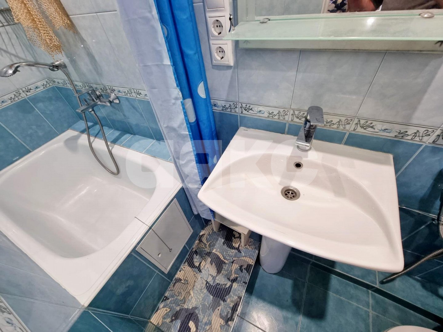 Фото №9: 1-комнатная квартира <span class="whitespace-nowrap">28 м²</span>, <span class="whitespace-nowrap">4/4 эт.</span> - Сочи, Центральный, мкр. Заречный, ул. Гагарина, 28