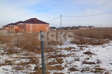 Фото №2: Земельный участок под ИЖС - Октябрьский, п. коттеджный  Семейный, ул. Красная