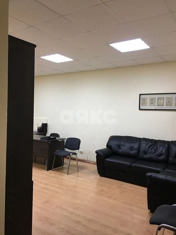 Фото №1: Коммерция 37 м² - Ростов-на-Дону, Мясникован, ул. Новополоцкая, 19