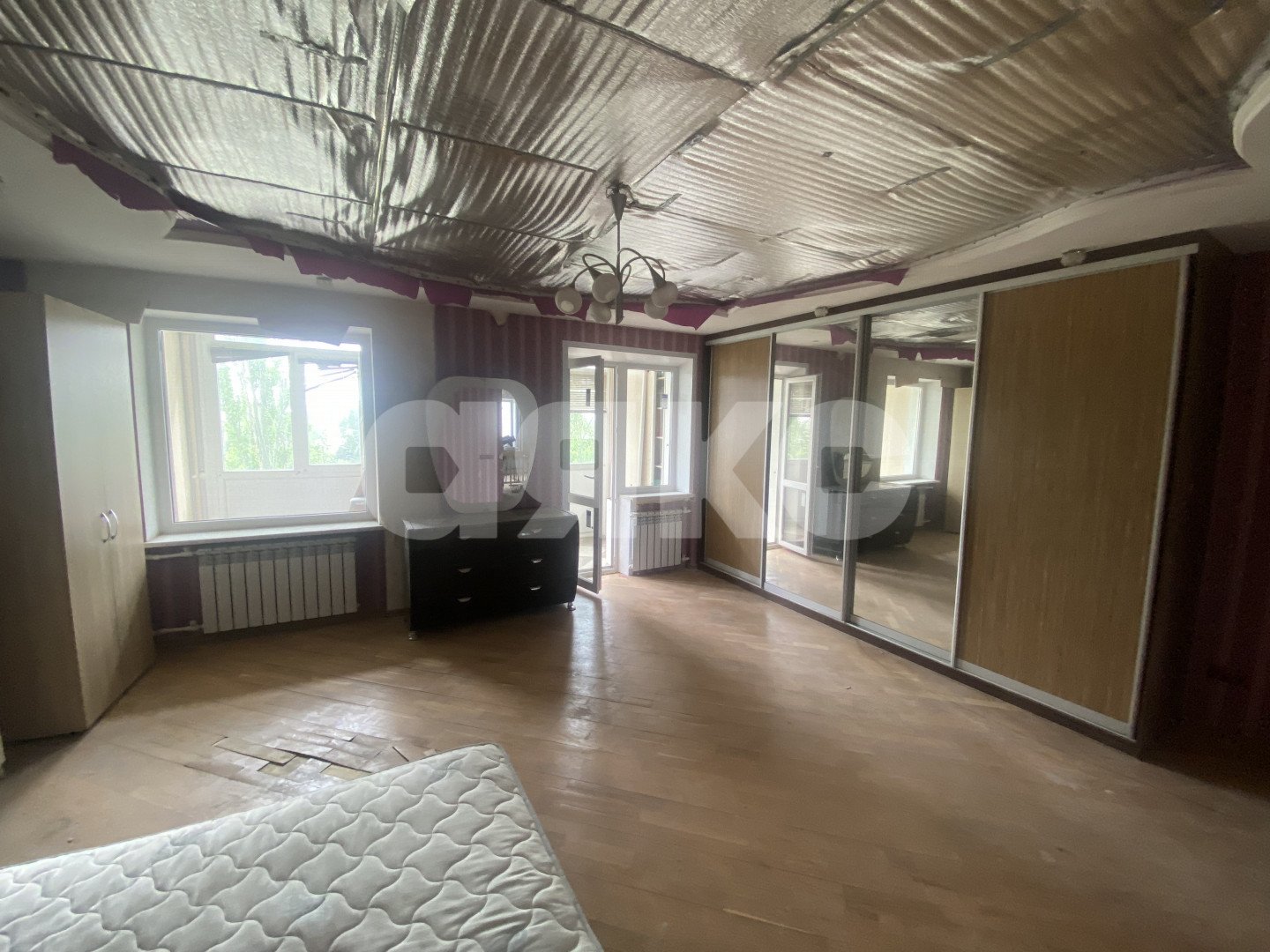 Фото №1: 4-комнатная квартира 117 м² - Мариуполь, Западный, б-р Шевченко, 268