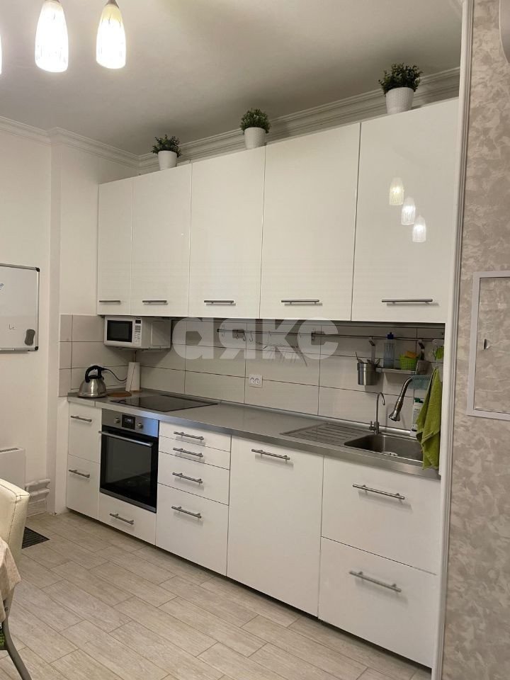 Фото №1: 3-комнатная квартира 67 м² - Ростов-на-Дону, жилой комплекс Красные Ворота, пер. Суздальский, 21