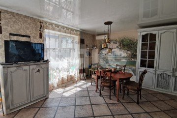 Фото №3: Дом 169 м² - Волгоград, п. Вишнёвая балка, ул. Кольская