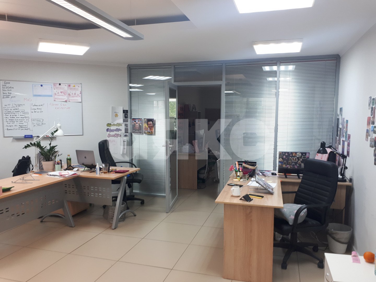 Фото №13: Коммерция 217 м² - Ростов-на-Дону, Ленинский, ул. Максима Горького, 102
