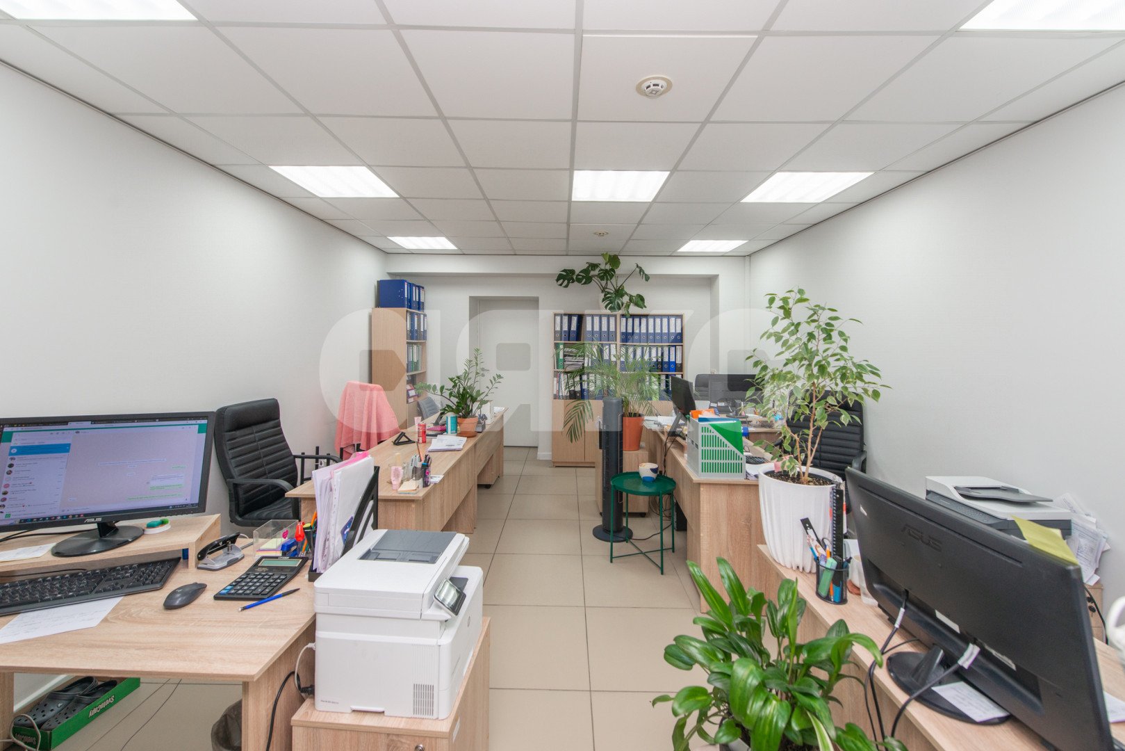 Фото №38: Коммерция 217 м² - Ростов-на-Дону, Ленинский, ул. Максима Горького, 102