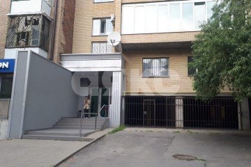 Фото №1: Коммерция 217 м² - Ростов-на-Дону, р. Ленинский, ул. Максима Горького, 102