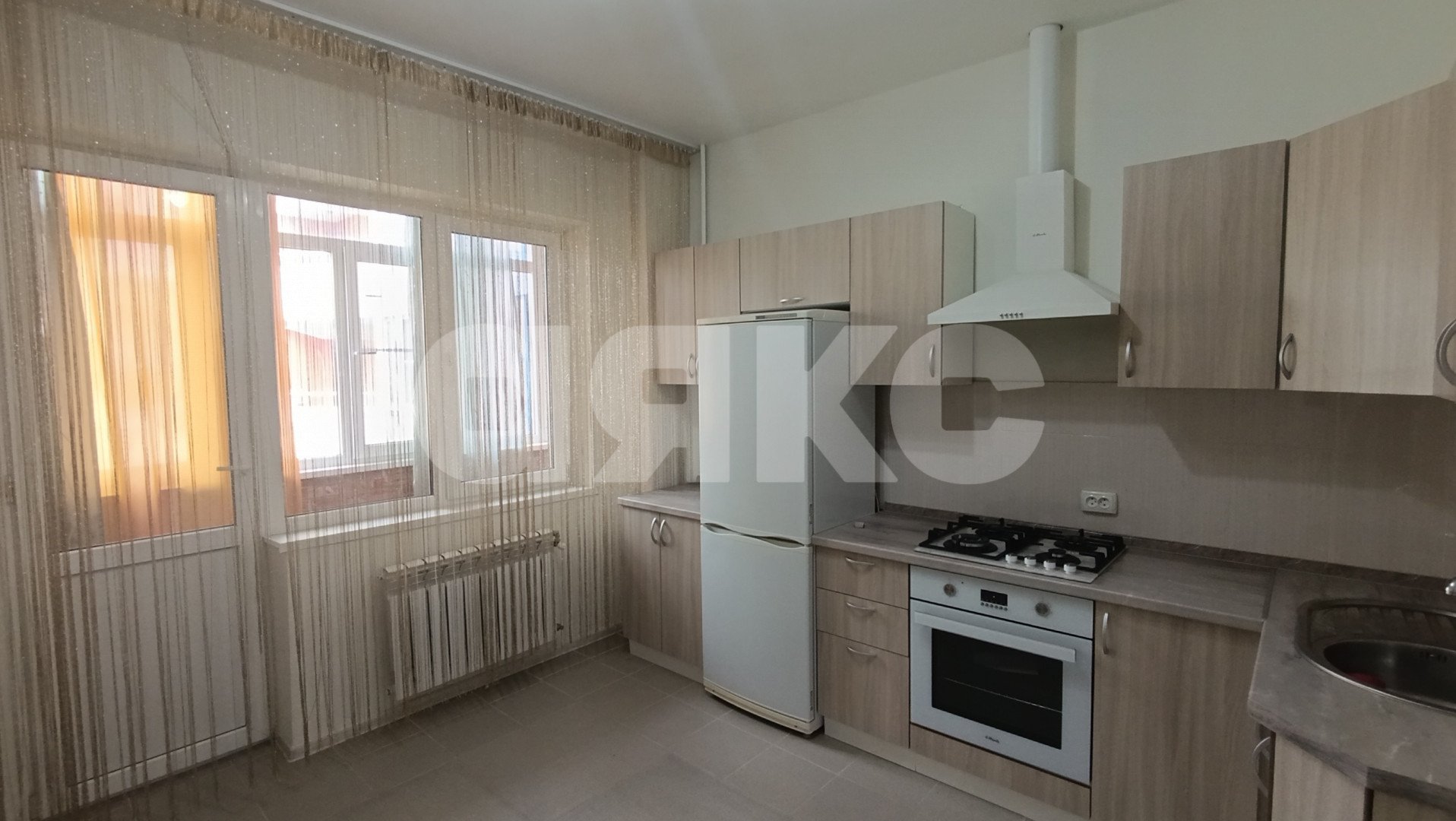 Фото №4: 2-комнатная квартира 57 м² - Горячий Ключ, Администрация, ул. Ленина, 195Г