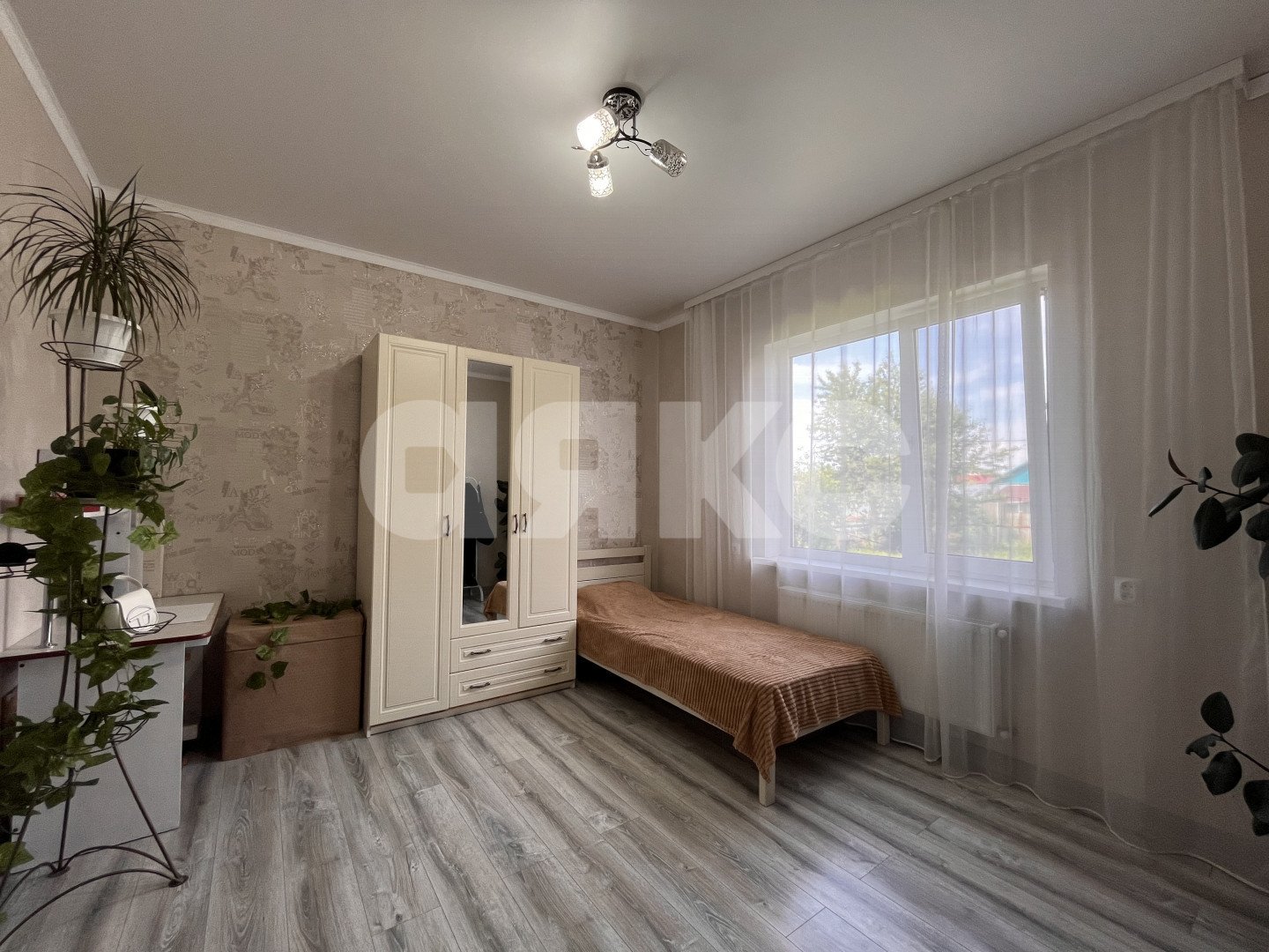 Фото №8: Дом 130 м² + 10 сот. - Ханская, ул. Гагарина, 134