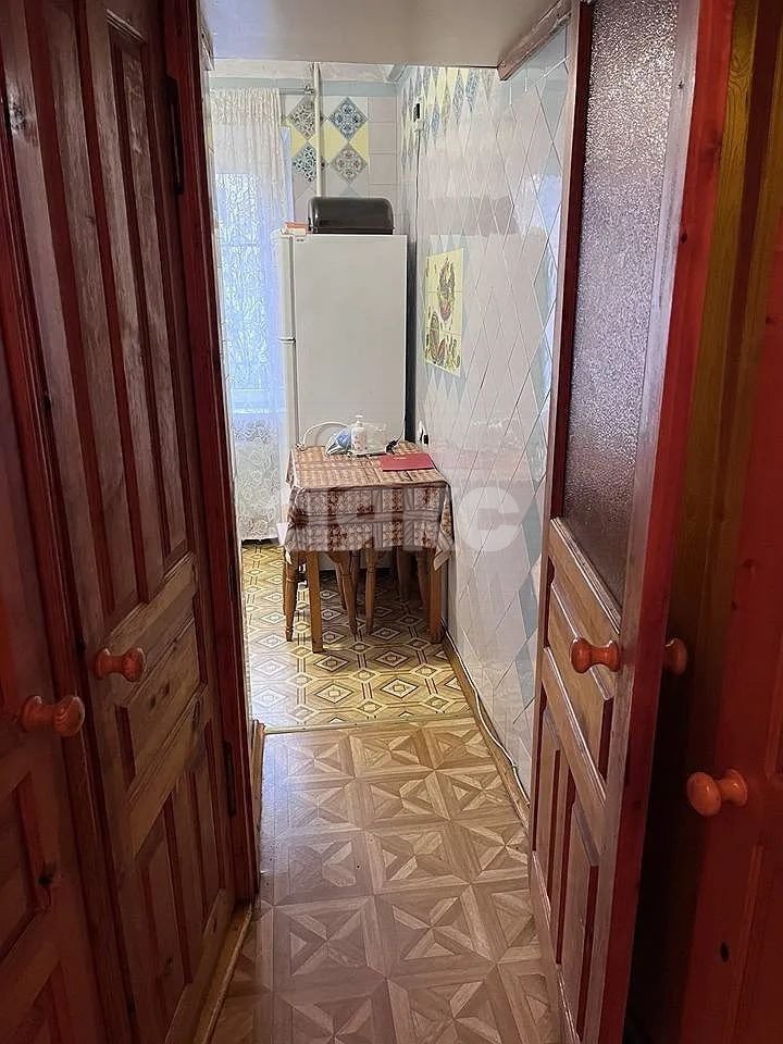 Фото №8: 3-комнатная квартира 48 м² - Ростов-на-Дону, 15-й, ул. Малиновского, 10