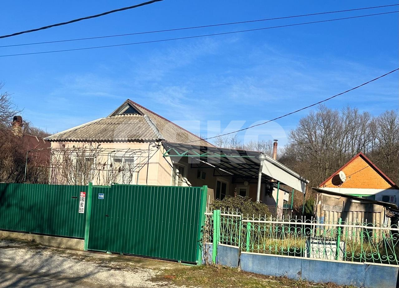 Фото №1: Дом 60 м² + 8.5 сот. - Адербиевка, ул. Октябрьская, 104А