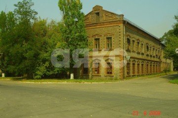 Фото №1: Коммерция 3000 м² - Мариуполь, р. Кальмиусский, ул. Вузовская, 6