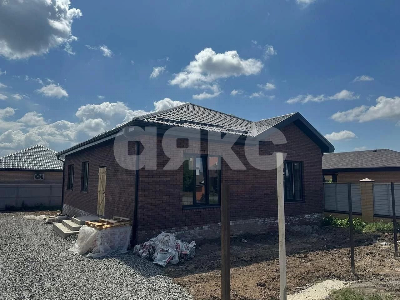 Фото №2: Дом 100 м² + 5 сот. - Ленинаван, ул. Ленина