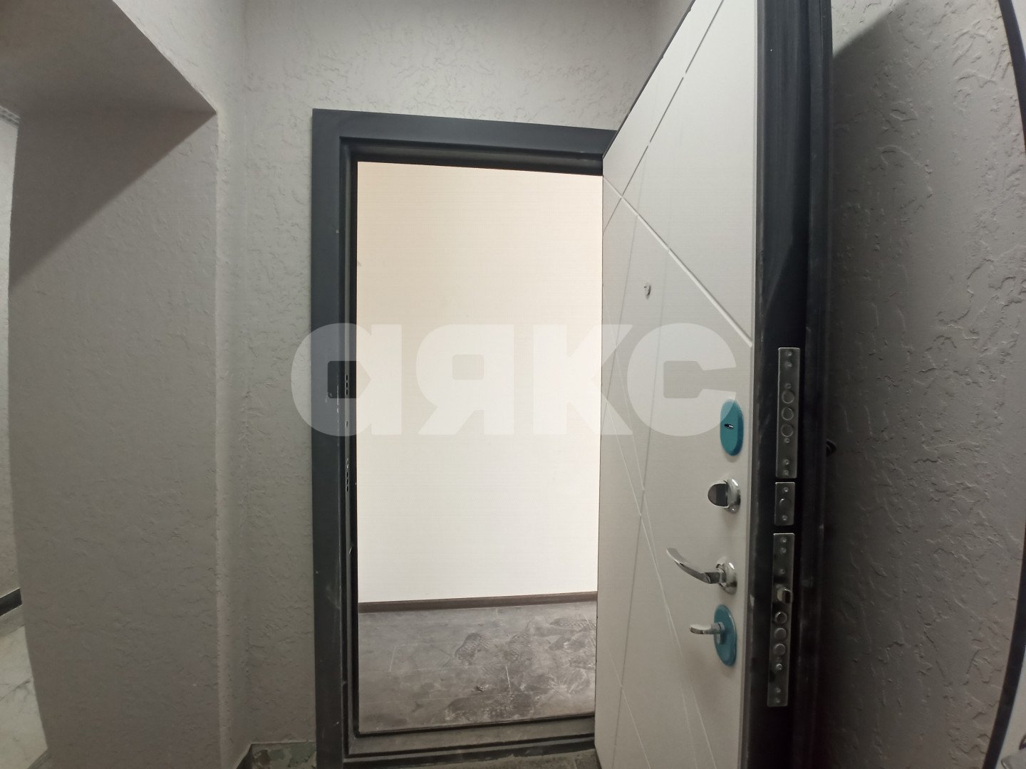 Фото №14: Апартаменты 31 м² - Волгоград, Краснооктябрьский, ул. 39-й Гвардейской Дивизии, 8