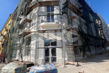 Фото №2: Коммерция 140 м² - Мариуполь, р. Центральный, пр-кт Мира, 40