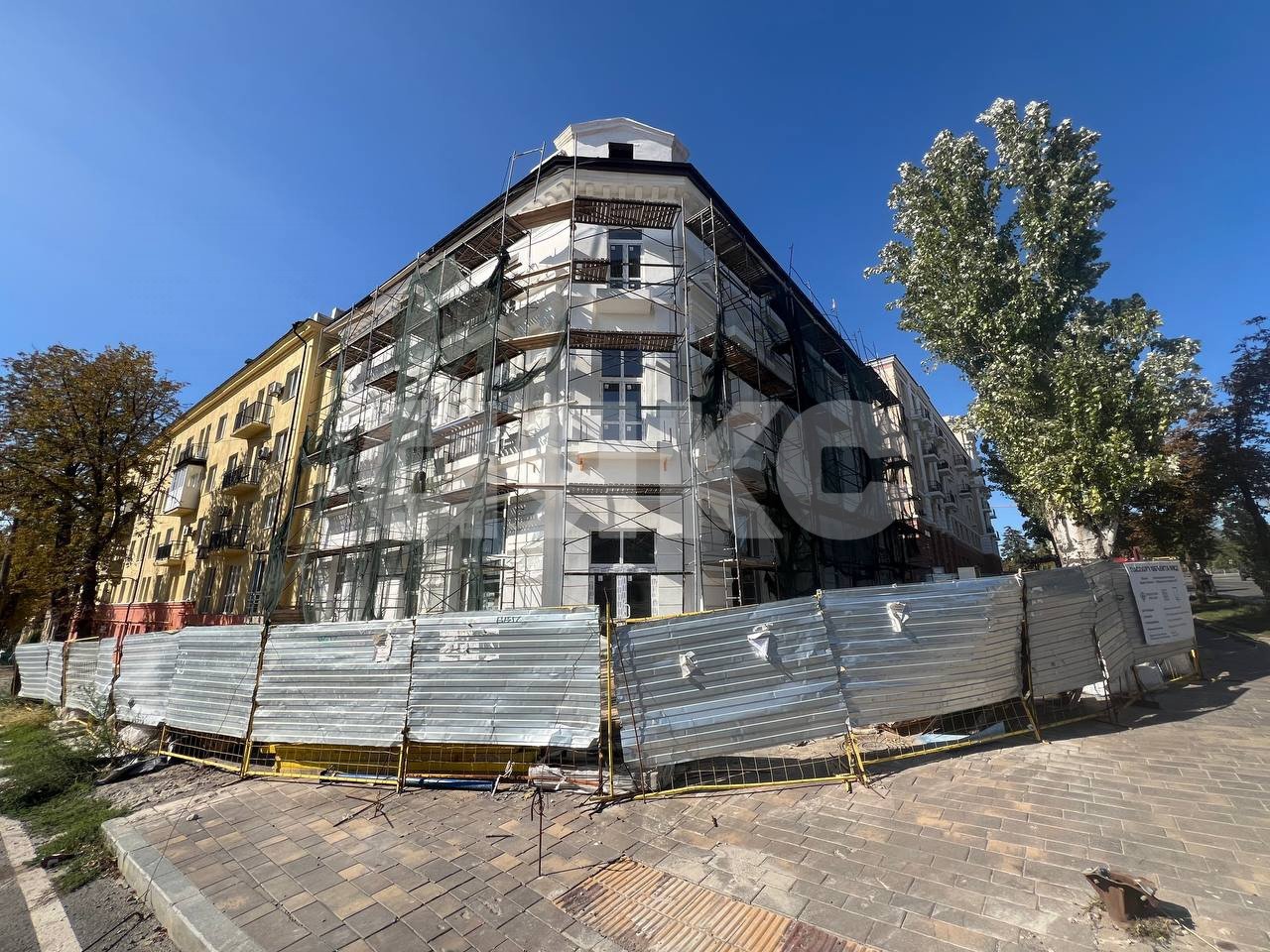 Фото №1: Коммерция 140 м² - Мариуполь, Центральный, пр-кт Мира, 40
