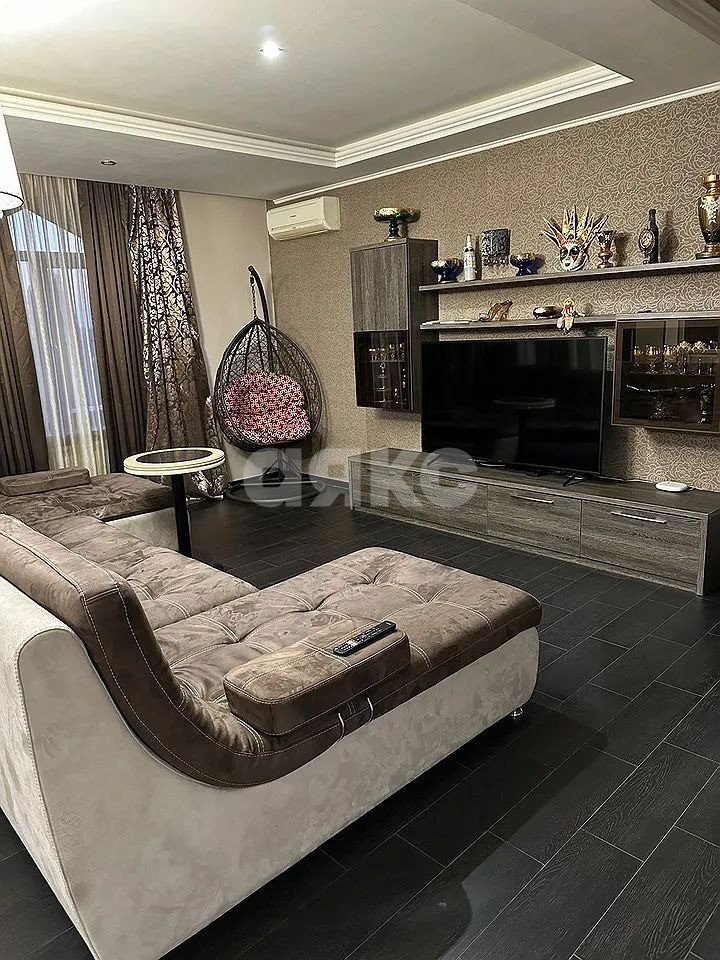 Фото №2: 2-комнатная квартира 113 м² - Ростов-на-Дону, Нахичевань, ул. 14-я Линия, 15