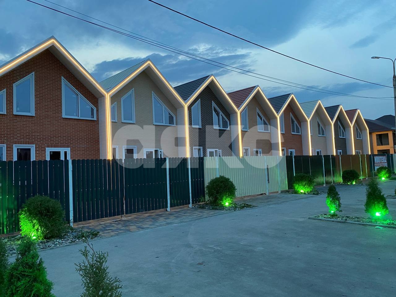 Фото №9: Таунхаус 150 м² + 3 сот. - Гавердовский, пер. Клубный, 1В
