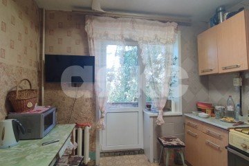 Фото №3: 3-комнатная квартира 64 м² - Волгоград, мкр. 134-й, ул. 51-й Гвардейской Дивизии, 46