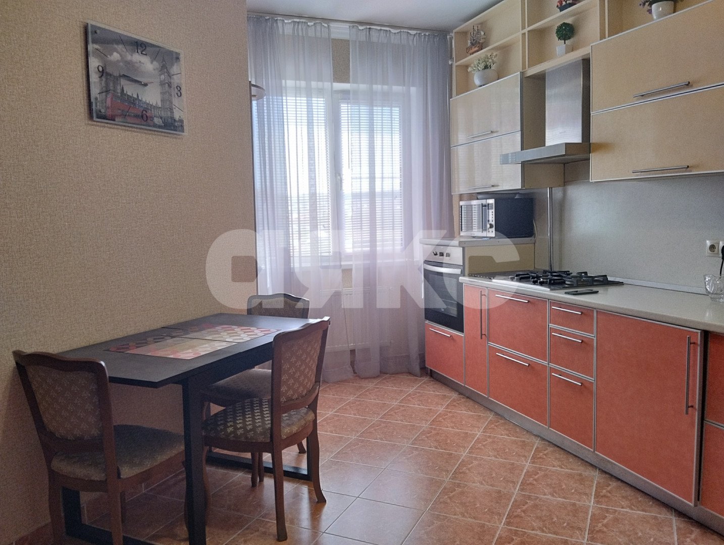 Фото №3: 2-комнатная квартира 74 м² - Горячий Ключ, Администрация, ул. Объездная, 2В