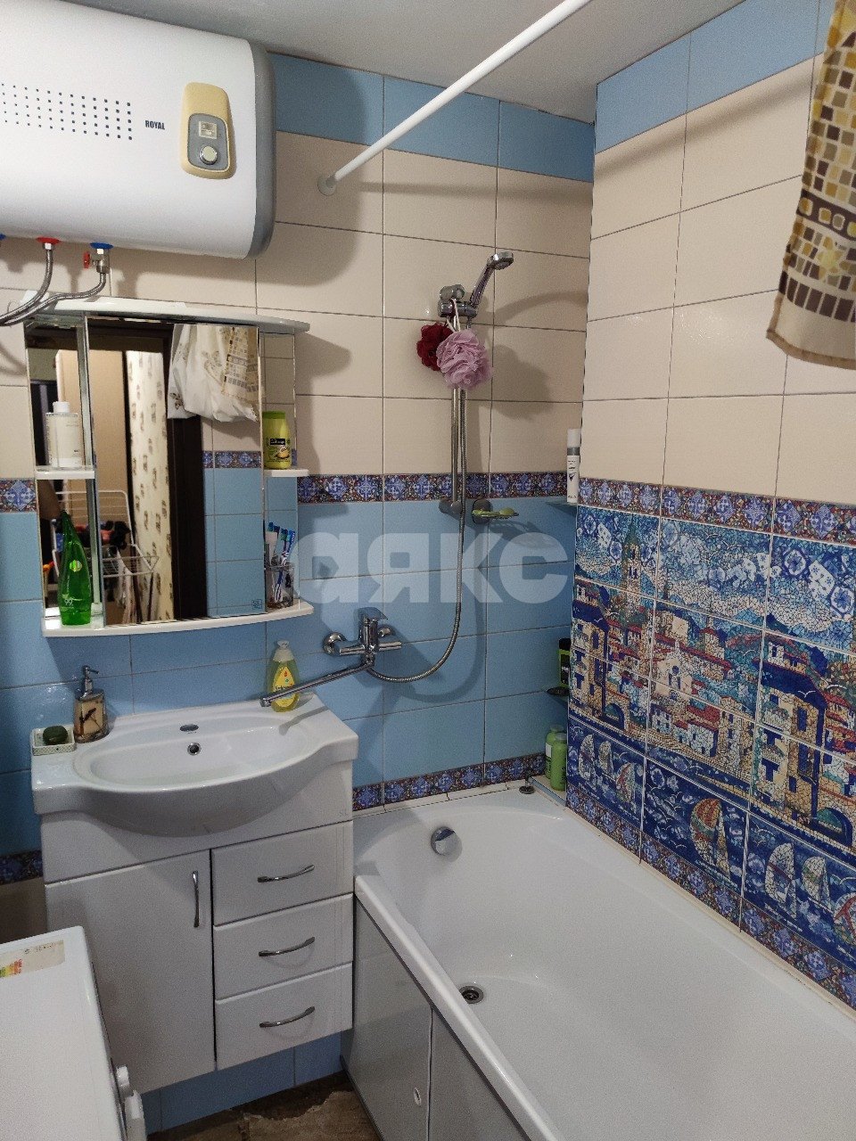 Фото №15: 3-комнатная квартира 74 м² - Волгоград, жилой комплекс Комарово, ул. Янки Купалы, 65