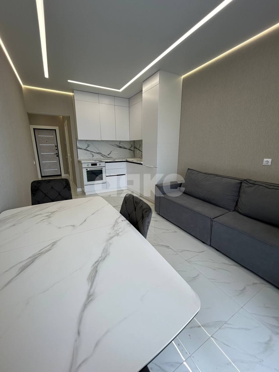 Фото №2: 1-комнатная квартира 38 м² - Анапа, жилой комплекс Два Адмирала, ул. Ленина, 241