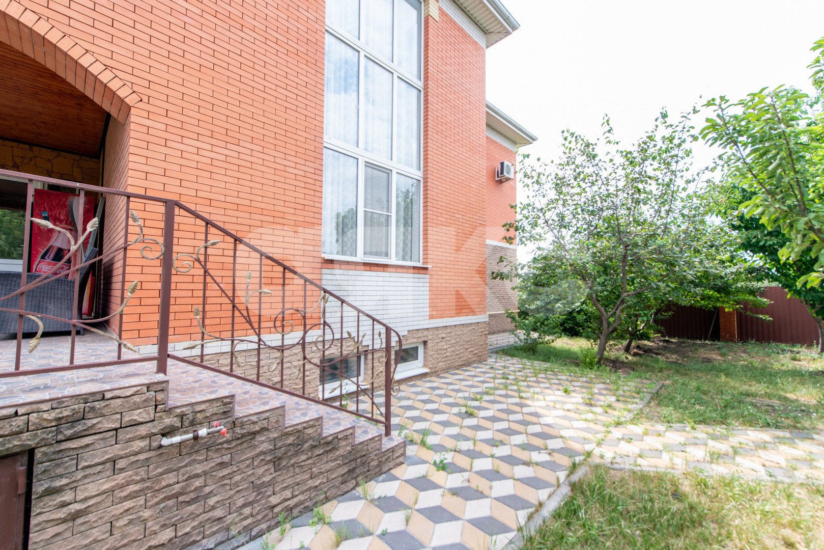 Фото №8: Коттедж 340 м² + 12 сот. - Чалтырь, ул. 50 лет Победы, 69