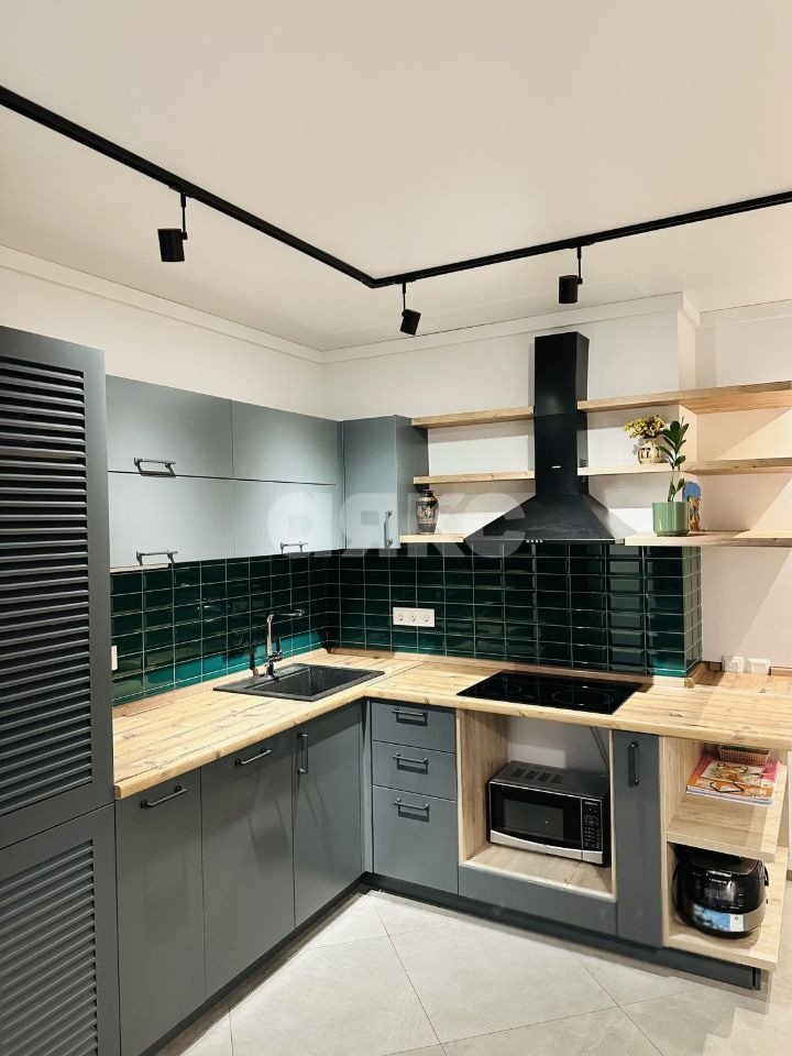 Фото №1: 1-комнатная квартира 51 м² - Ростов-на-Дону, квартал Нижнегниловской, ул. Заводская, 25